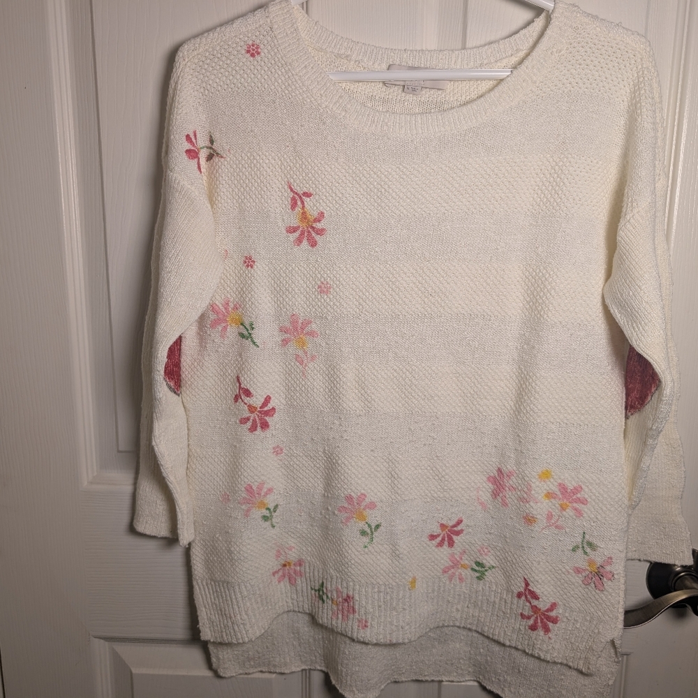 Loft Cream Sweater Medium Hearts Flowers Valentines Day Holiday Spring Medium